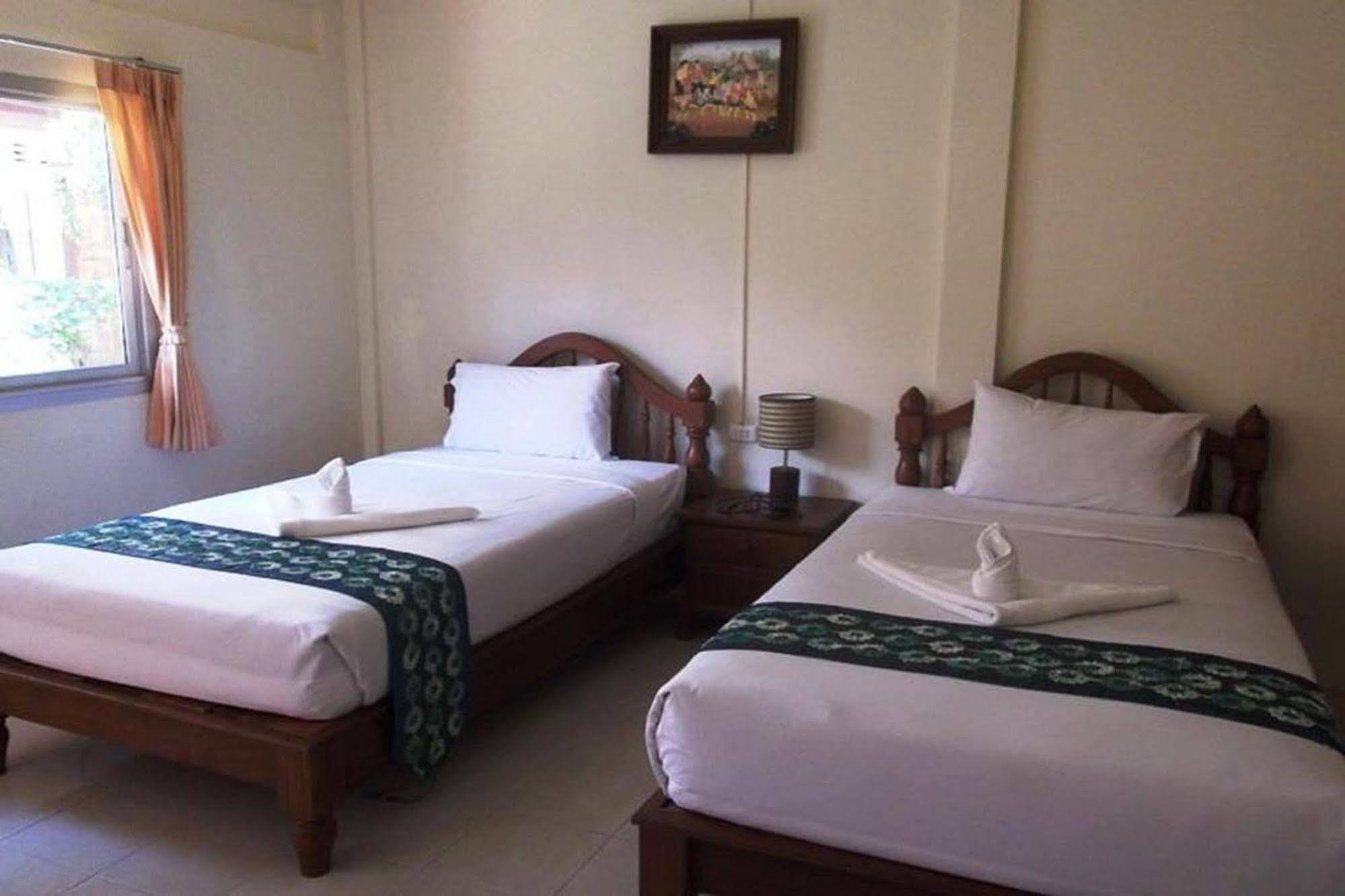 Saver Guesthouse Chaweng  Exterior photo